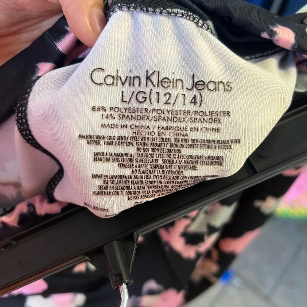 Girls Calvin Klein size Large 12/14